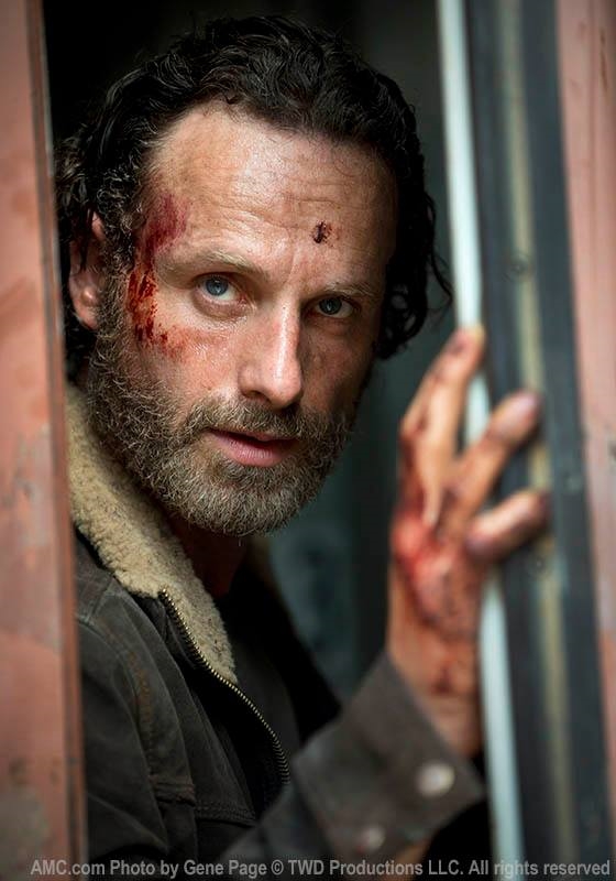 First Official Photo from The Walking Dead Season 5