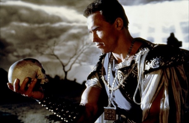 Arnold Schwarzenegger Signs Up for Zombie Film Maggie