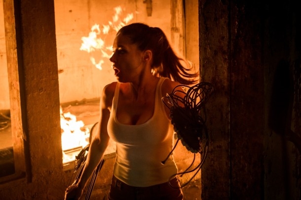 Blackburn-Sarah-Lind-Fire-Photo-Kyle-Cassie
