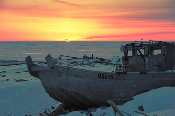 New Official Stills from Harbinger Down