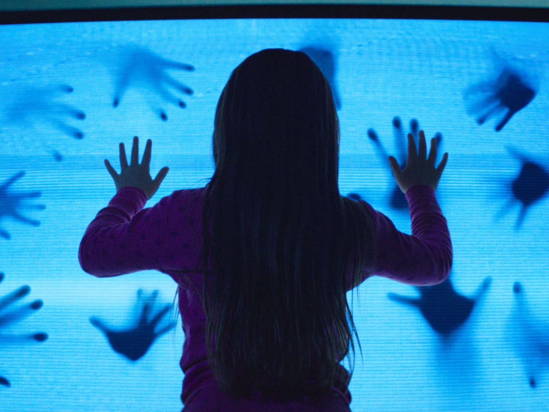 Check Out the First Images From the Poltergeist Remake