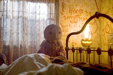 Top 10 Best Films to Watch During Halloween