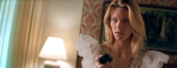 Woman Power in Horror Movies: Top 10 Female Horror Roles Woman Power in Horror Movies: Top 10 Female Horror Roles
