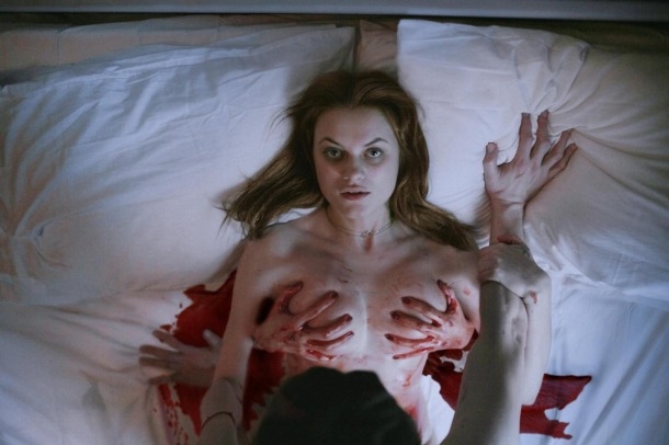 Official Trailer for Nina Forever