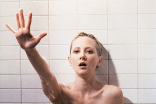 15 Best Horror Movie Taglines